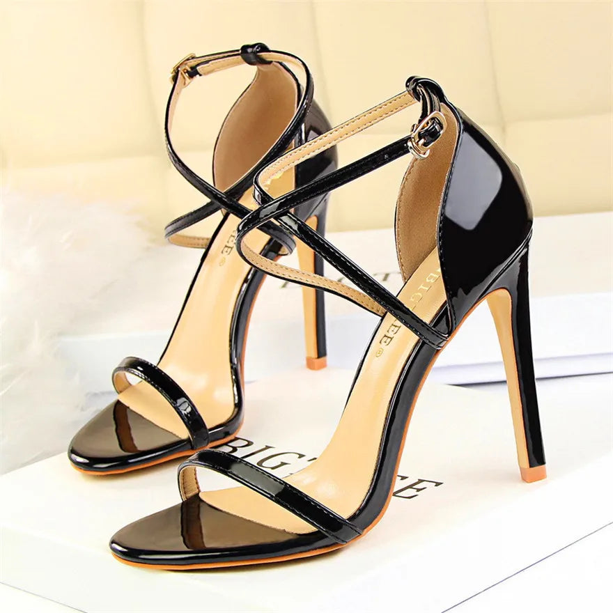 811Cm Thin Heel Shoes