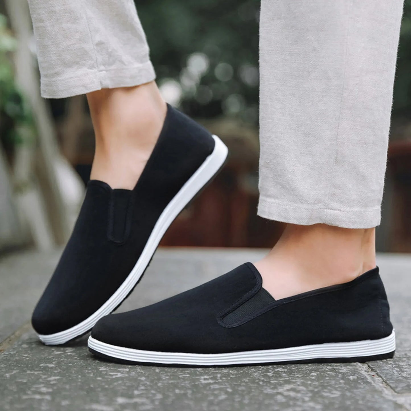 Outdoor Solid Color Slip-On Shoes