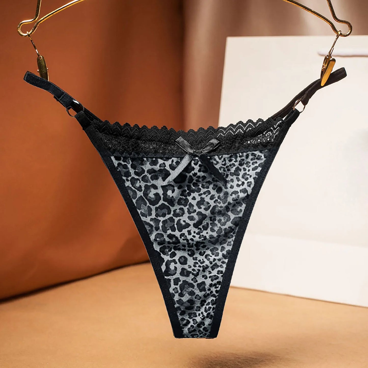 Women's Leopard Print Thong