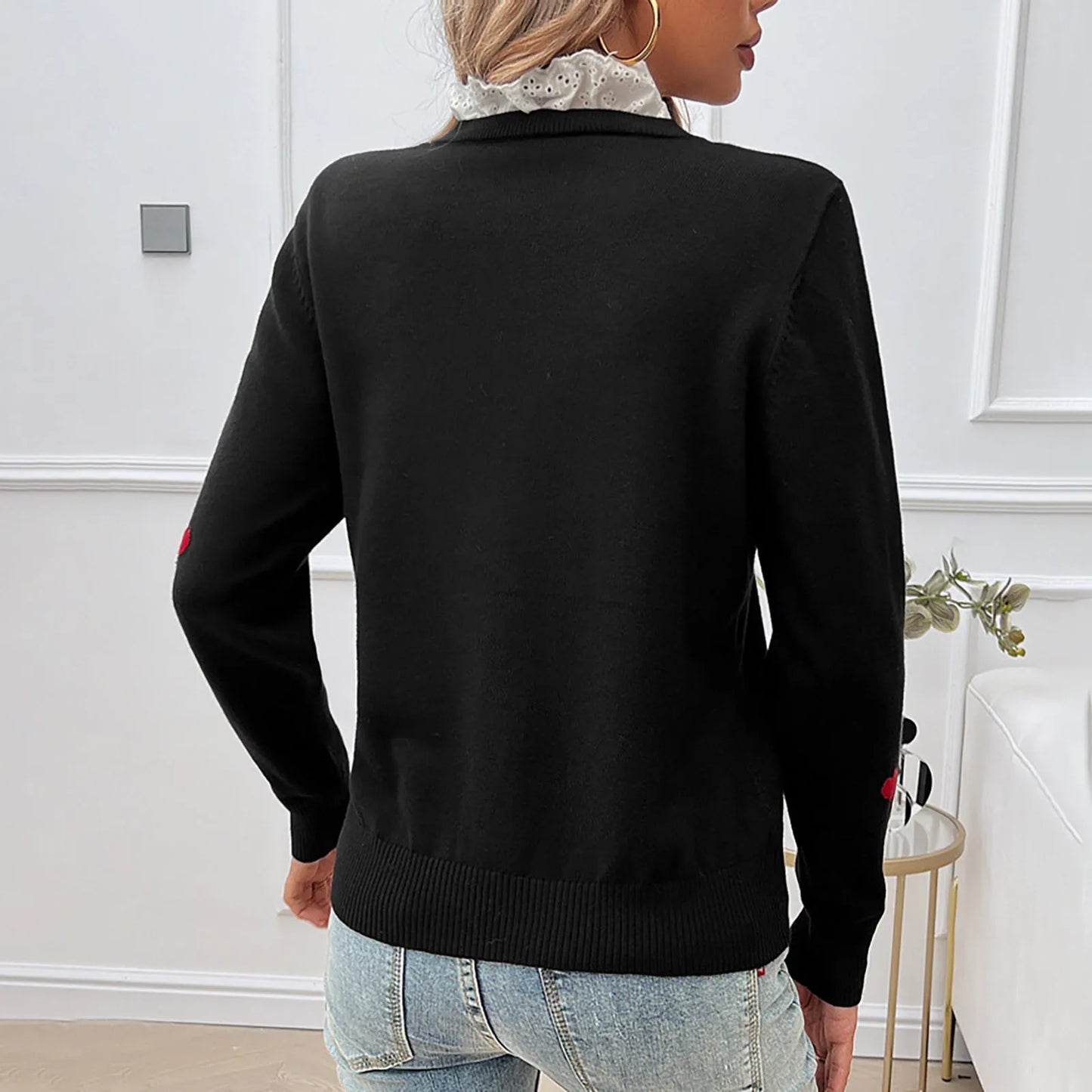 Casual Embroidere Heart-Shaped Sweater