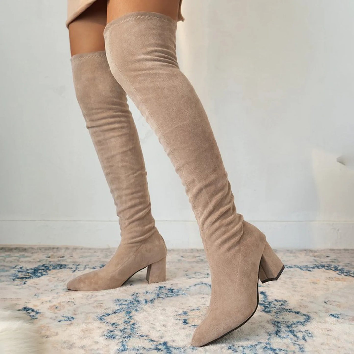 Fashionable Long Boots Suede