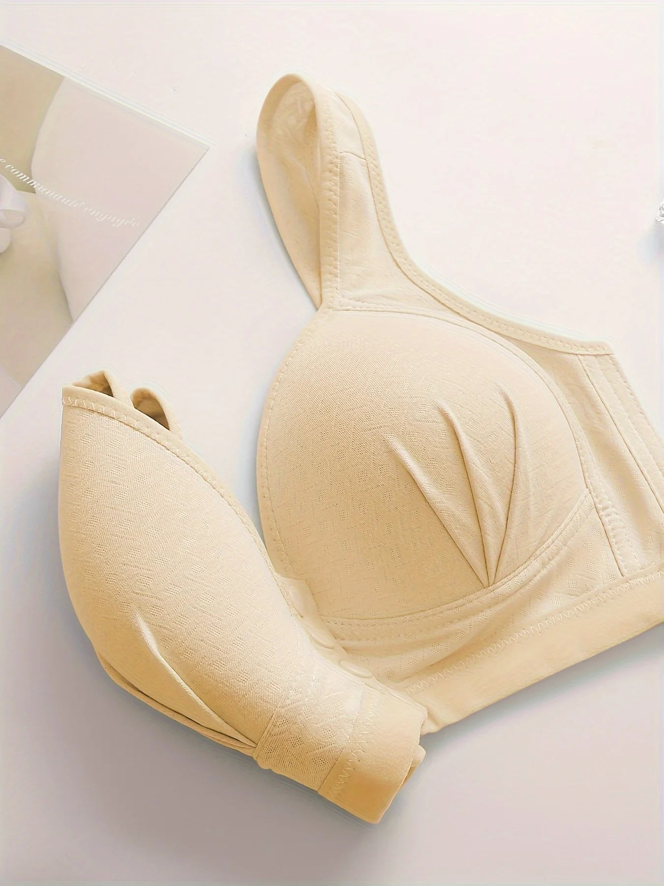 Comfortable Wireless Bra With Thin