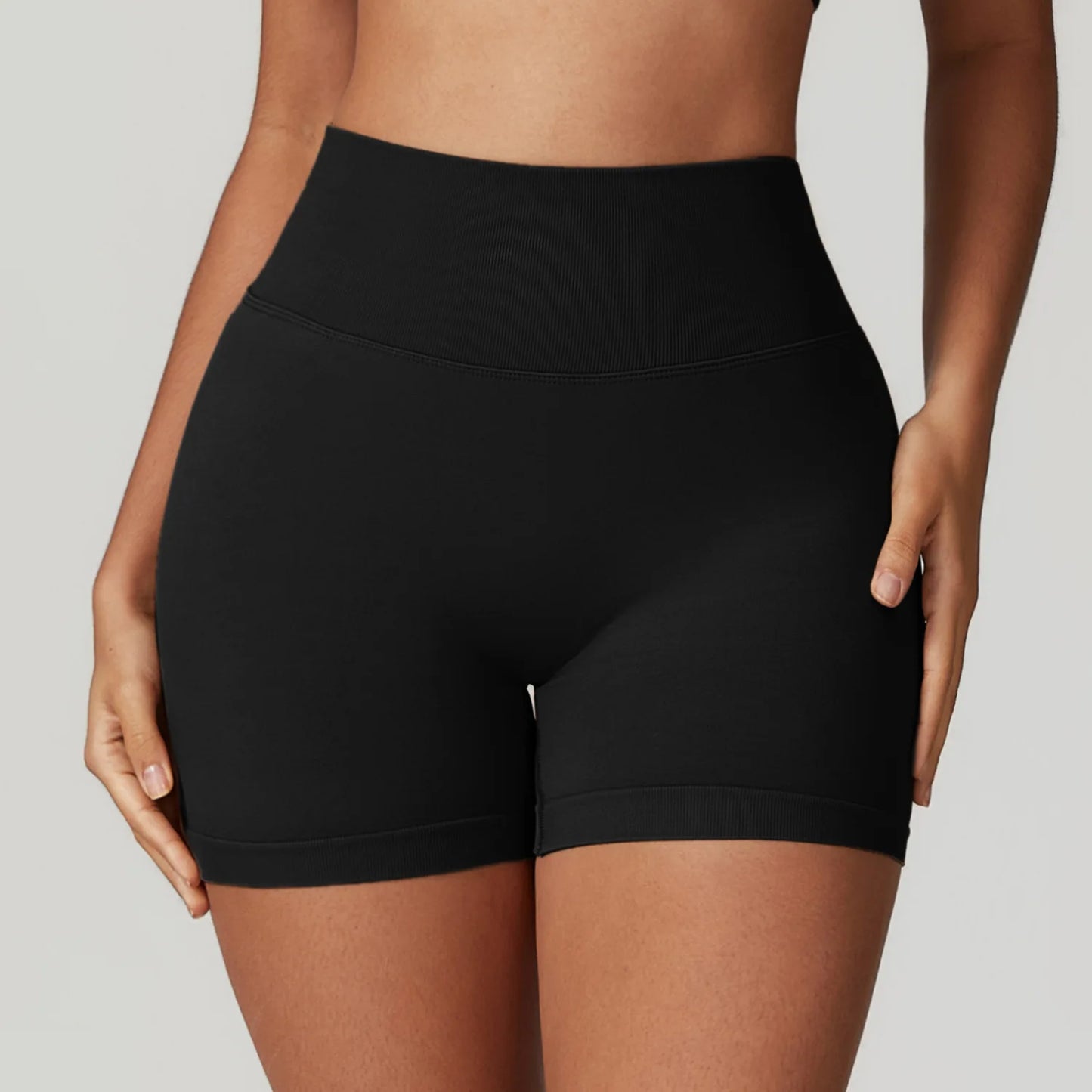 Seamless Buttock Lift Sports Shorts