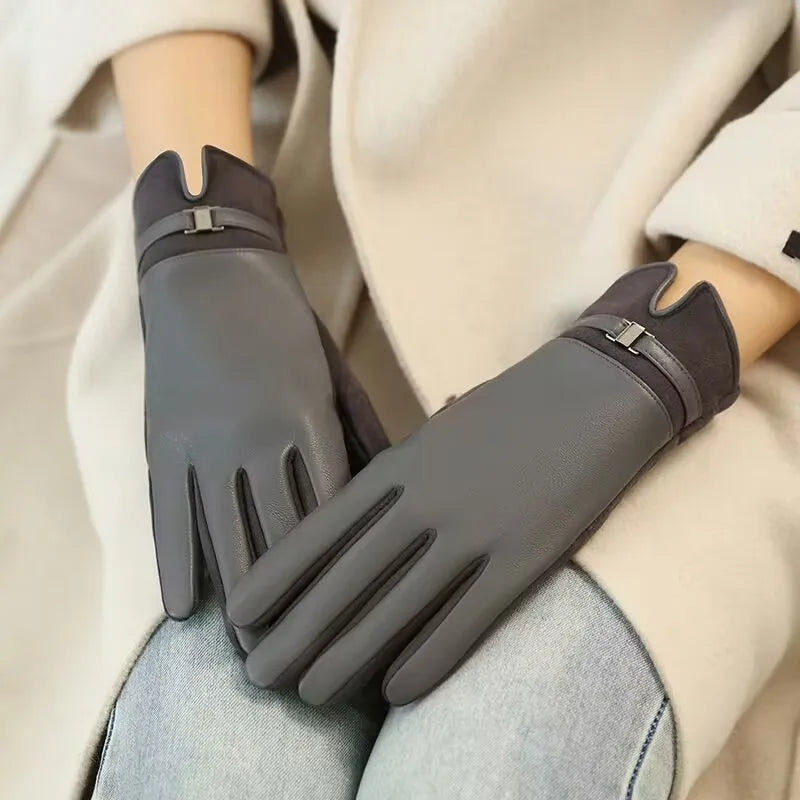 Chain Leather Gloves